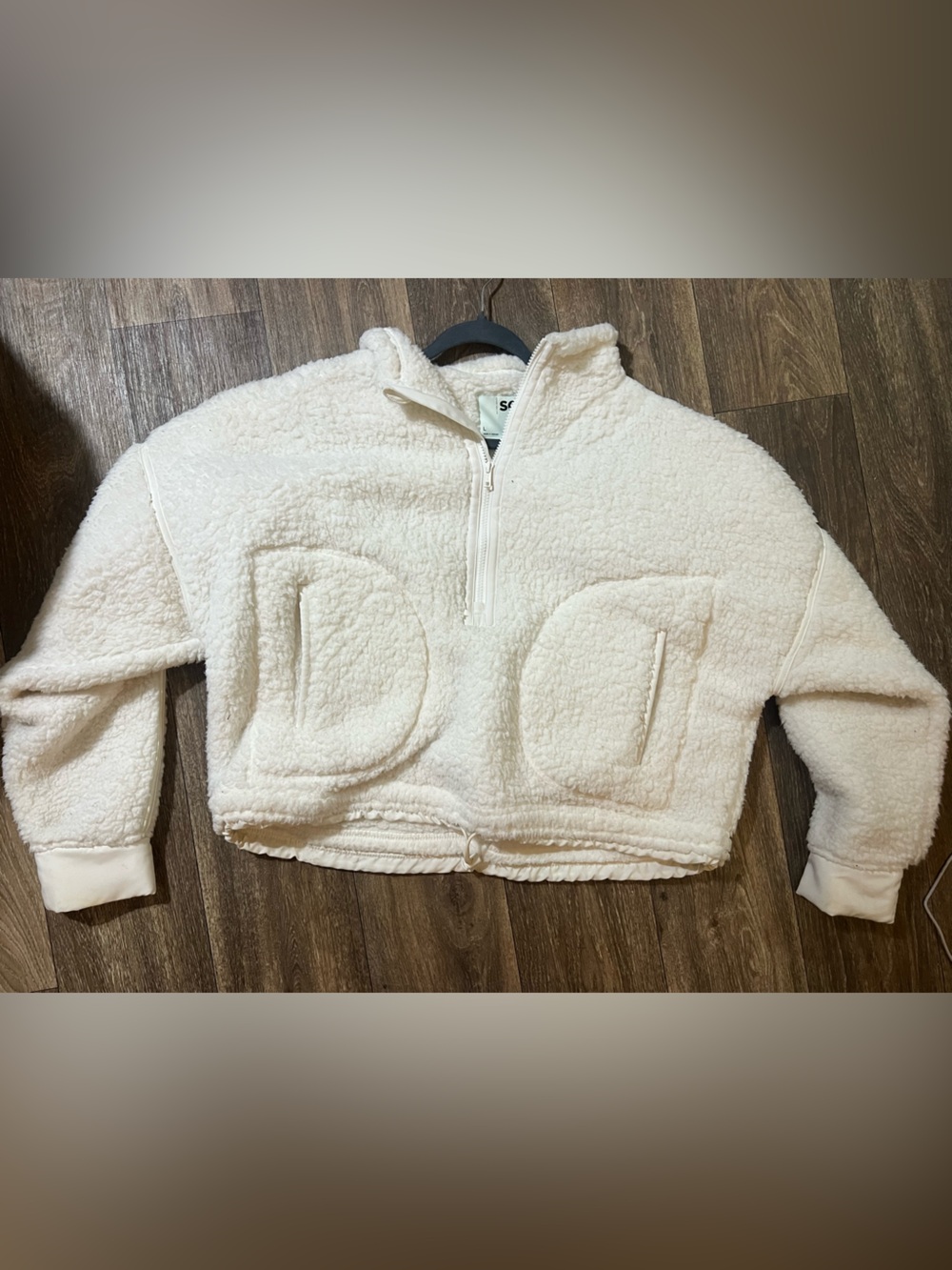 SO Cream Sherpa Women’s Shorts with Front Quarter Zip and Front Pockets
